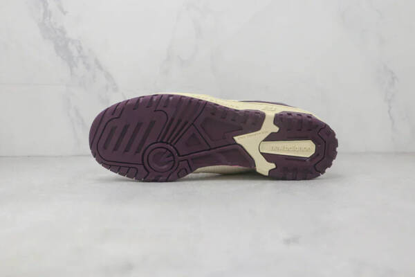 New Balance 550 Sea Salt Burgundy - Imagem 5