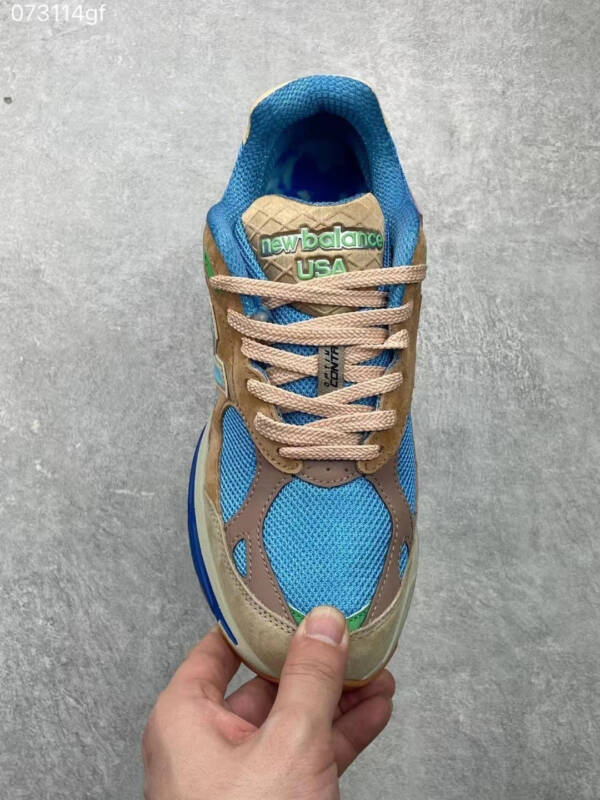 New Balance 990v3 "Outside Clothes" - Imagem 2