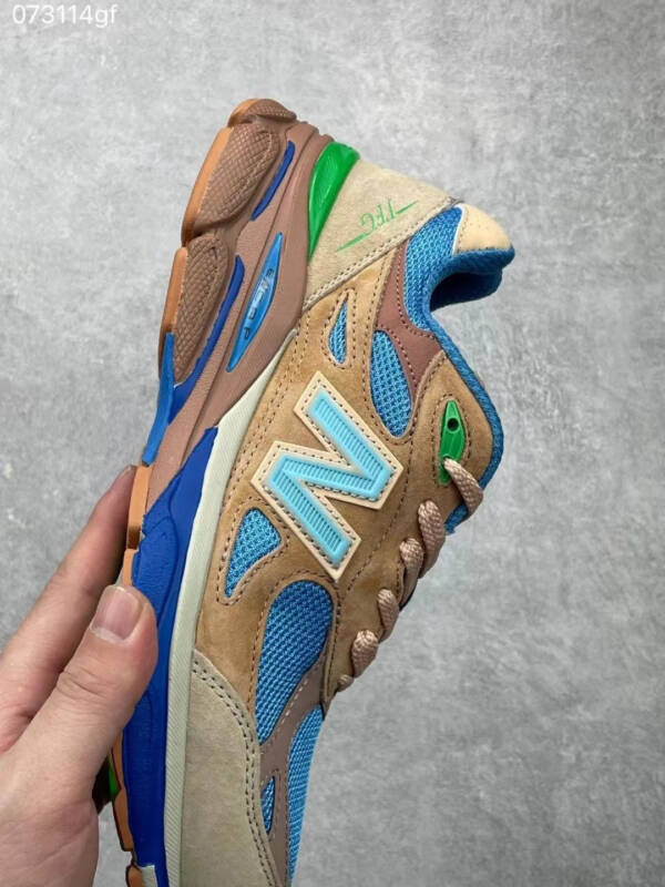 New Balance 990v3 "Outside Clothes" - Imagem 6